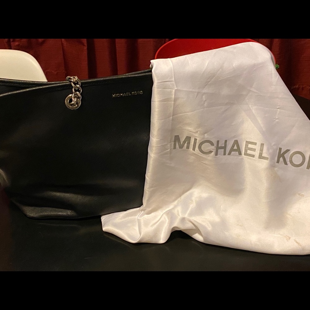 Michael Kors NWOT black tote bag/ silver hardware